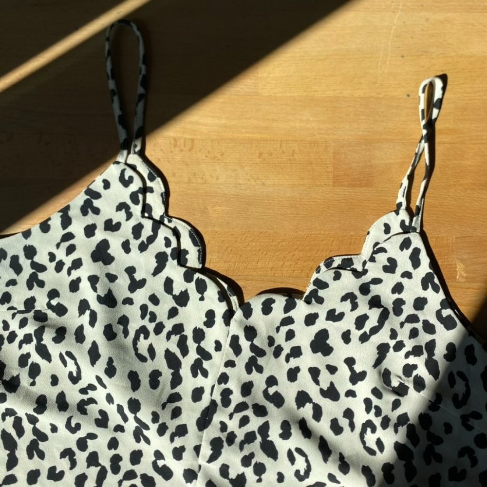 Black and white cheetah print top Size Medium